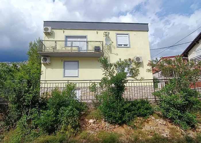 La Bombonera Apartman *