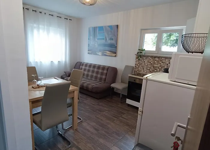 La Bombonera Apartman Starigrad Paklenica