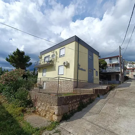 La Bombonera