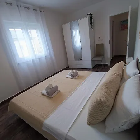 Apartmán La Bombonera Starigrad Paklenica
