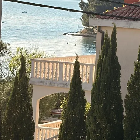 La Bombonera Starigrad Paklenica